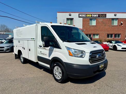 Used 2016 Ford Transit 250 138 w/ Interior Upgrade Package image 3