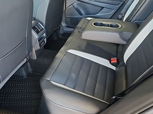 New 2026 Volkswagen Taos SEL image 22