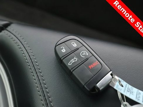 Used 2021 Dodge Challenger R/T w/ T/A Package image 3