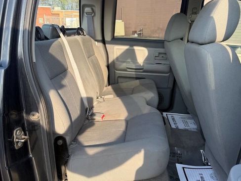 Used 2006 Dodge Dakota SLT w/ Sport Appearance Group image 13