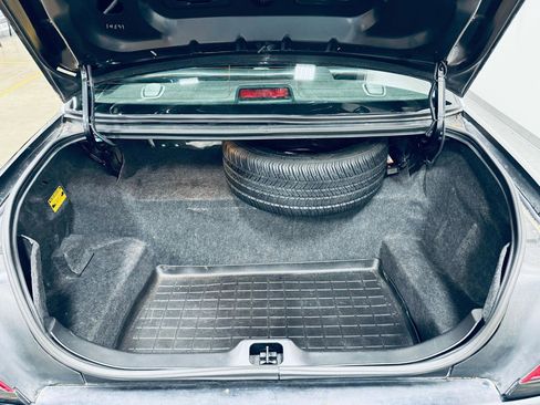 Used 2011 Ford Crown Victoria Police Interceptor image 27