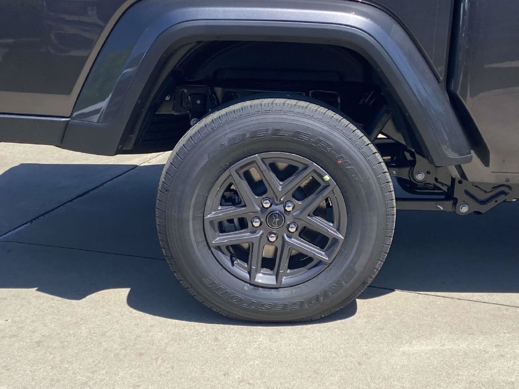 New 2026 Jeep Gladiator Sport AWD/4WD image 7