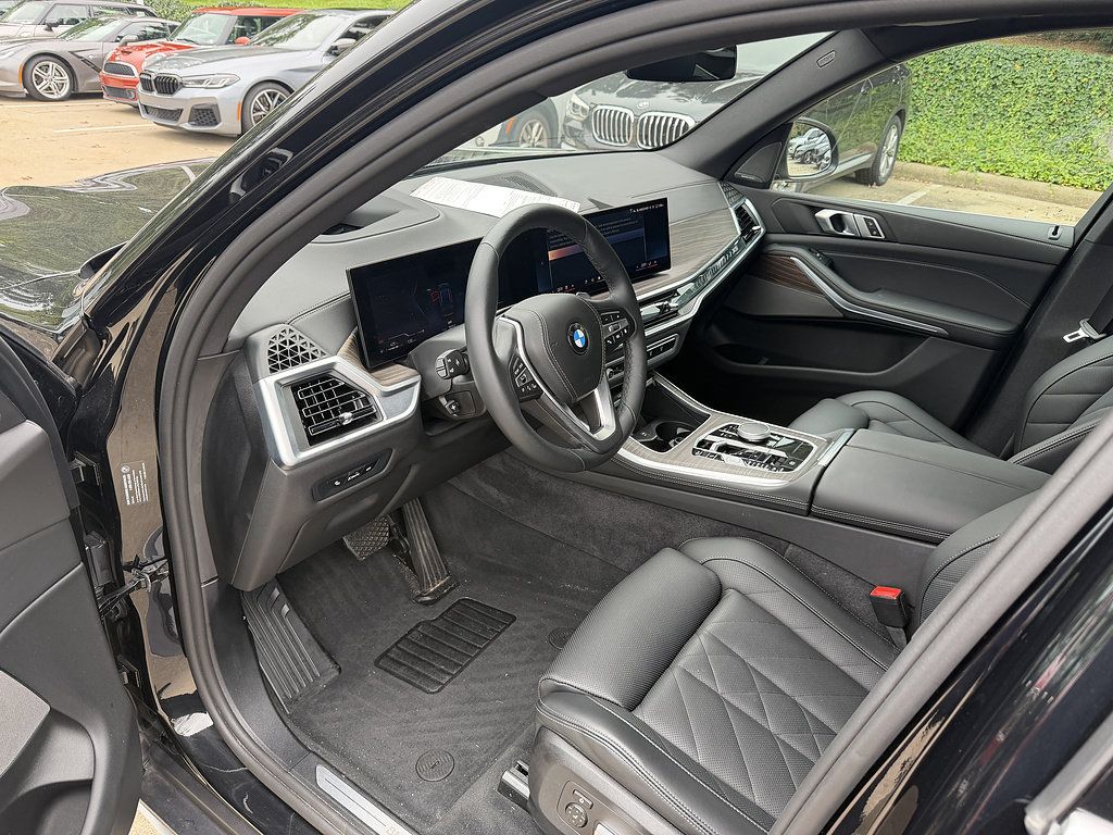 Used 2026 BMW X5 xDrive40i AWD/4WD image 5