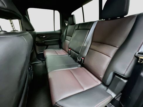 Used 2024 Honda Ridgeline Black Edition image 24