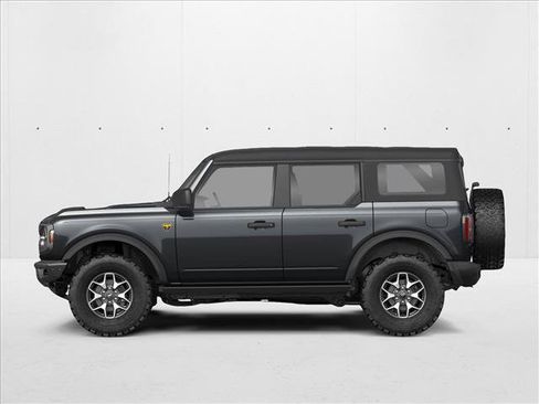 New 2025 Ford Bronco Badlands AWD/4WD image 2
