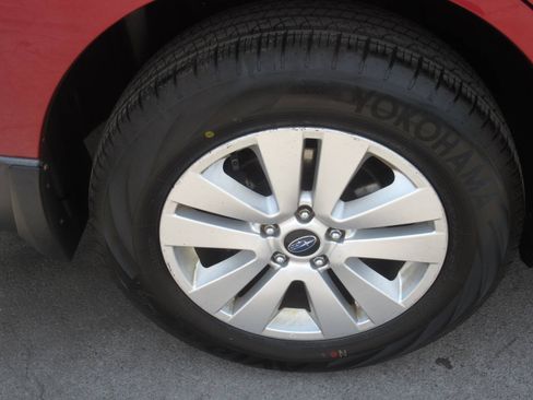 Used 2018 Subaru Outback 2.5i Premium AWD/4WD image 8