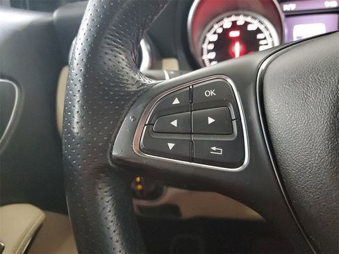 Used 2018 Mercedes-Benz CLA 250 image 21