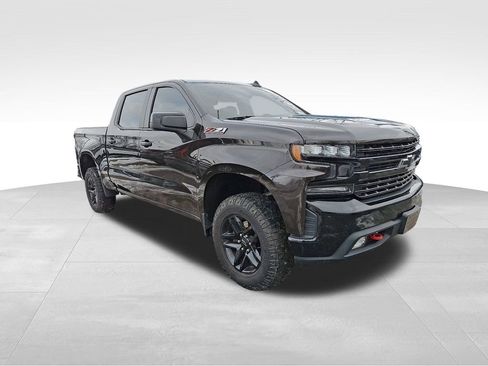 Used 2020 Chevrolet Silverado 1500 LT Trail Boss w/ Convenience Package image 1