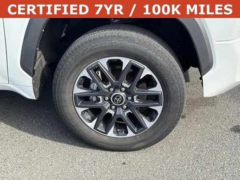 Used 2024 Toyota Tundra Limited image 7