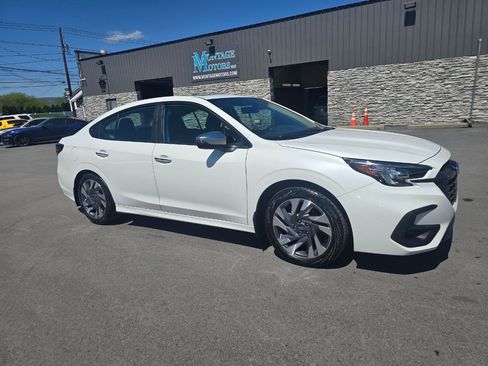 Used 2025 Subaru Legacy Touring XT AWD/4WD image 5