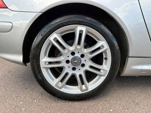 Used 2004 Mercedes-Benz SLK 230 image 30