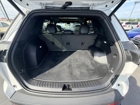 Used 2025 Chevrolet Equinox RS w/ Safety and Technology Package AWD/4WD image 27