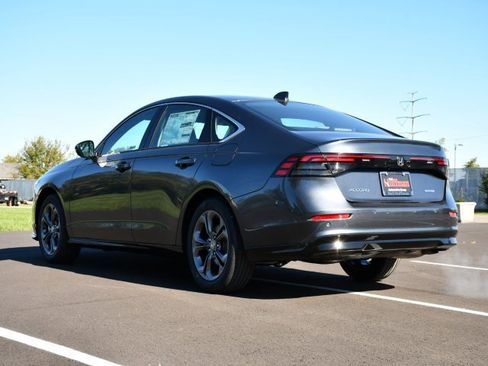 New 2025 Honda Accord EX-L image 5