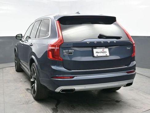 Used 2020 Volvo XC90 T6 Momentum AWD/4WD image 5