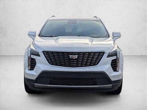 Used 2021 Cadillac XT4 Premium Luxury w/ Driver Awareness Package FWD image 2