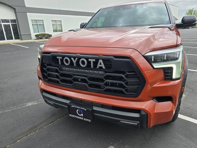 Used 2024 Toyota Sequoia TRD Pro AWD/4WD image 11