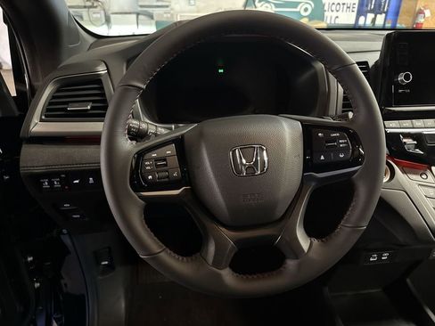 New 2026 Honda Odyssey Sport-L image 11