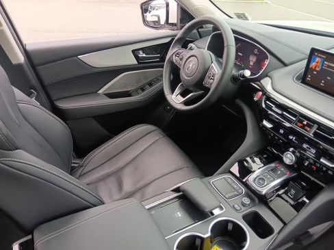 Used 2024 Acura MDX SH-AWD w/ Technology Package image 13