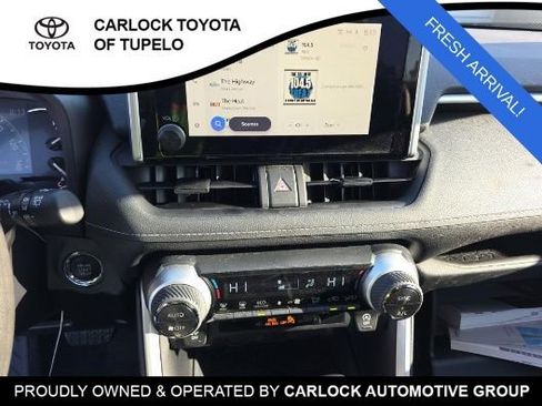 Used 2025 Toyota RAV4 XLE w/ Convenience Package image 8