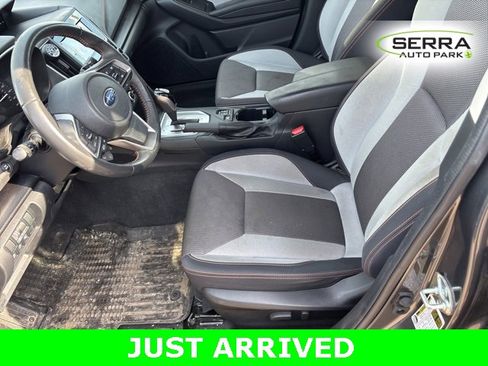 Used 2023 Subaru Crosstrek 2.0i Premium image 5