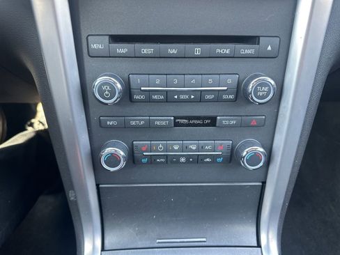 Used 2012 Lincoln MKZ image 23