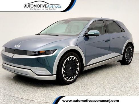 Used 2024 Hyundai Ioniq 5 Limited image 1