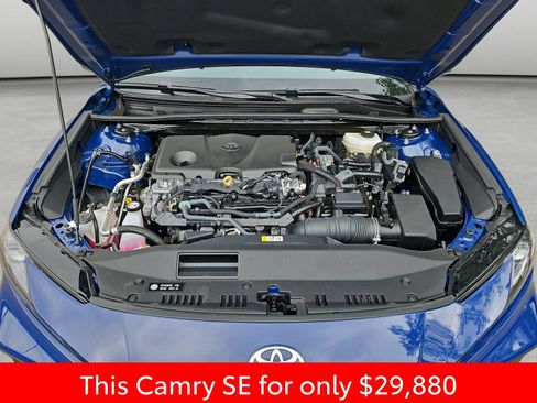 Used 2025 Toyota Camry SE FWD image 38
