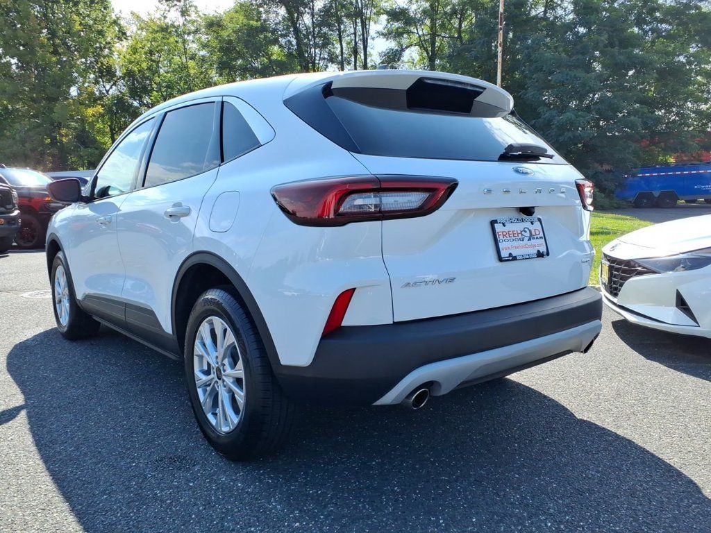 Used 2023 Ford Escape Active AWD/4WD image 21