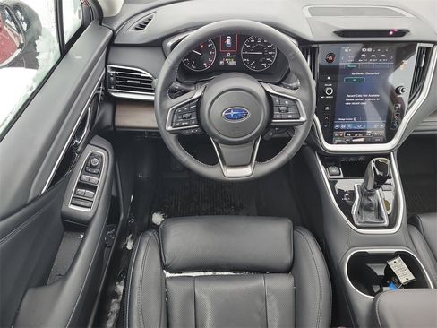 Used 2025 Subaru Outback Touring XT image 13