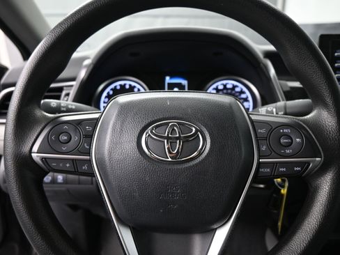 Certified 2023 Toyota Camry LE image 11