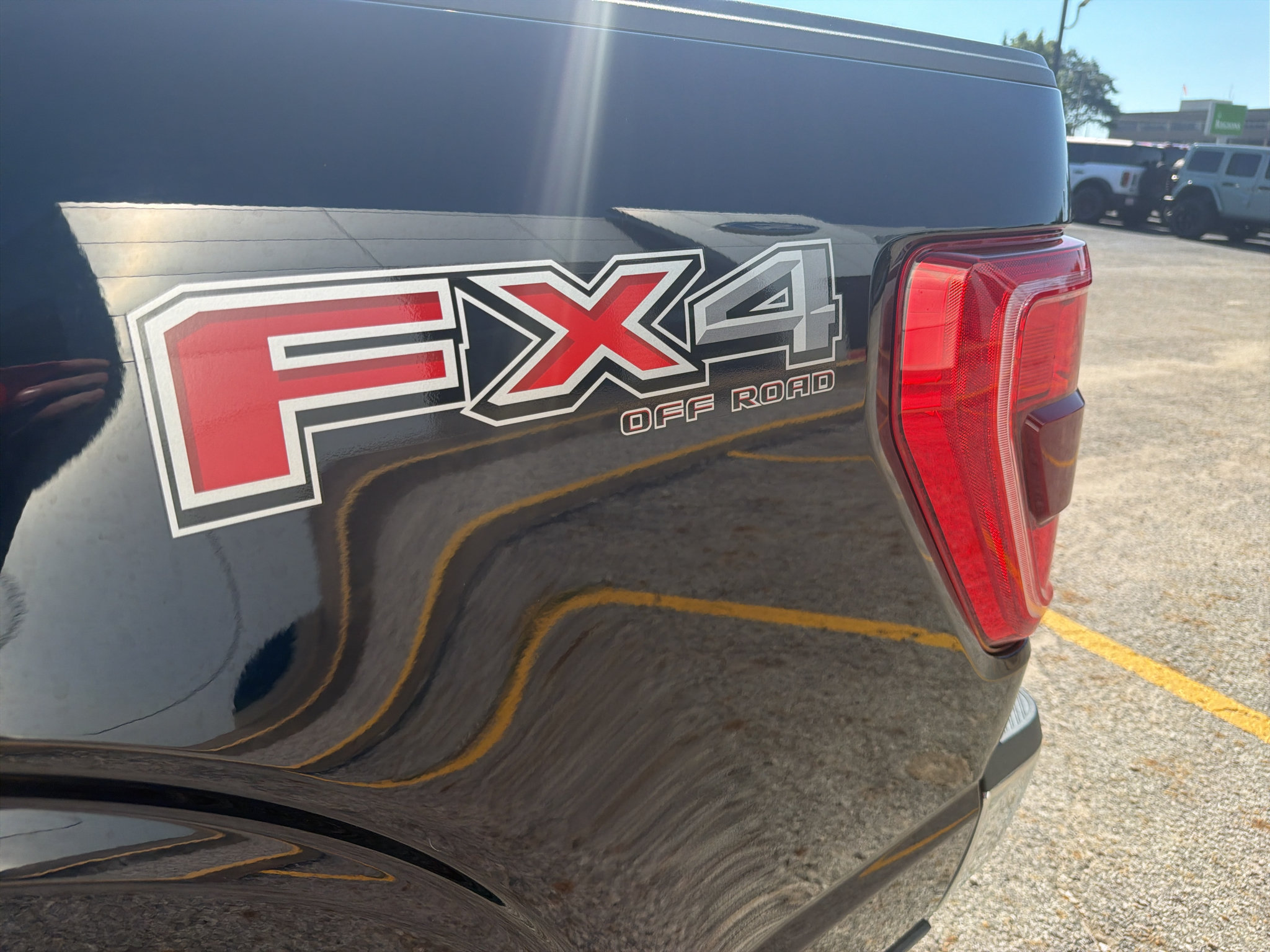 Used 2022 Ford F150 XLT w/ Equipment Group 302A High AWD/4WD image 29
