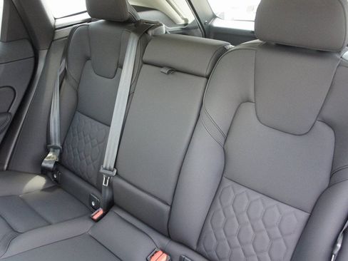 New 2026 Volvo XC60 B5 Plus w/ Protection Package Premier image 24