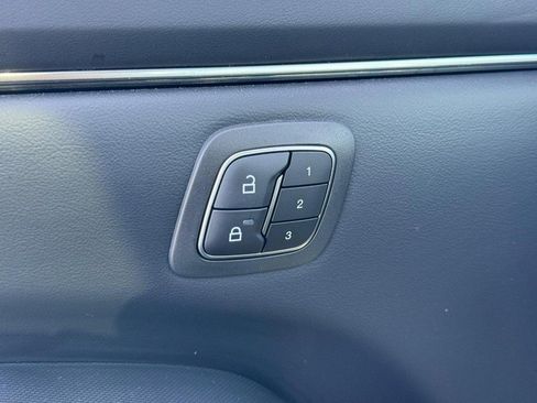 Certified 2024 Ford Mustang Mach-E Premium image 30