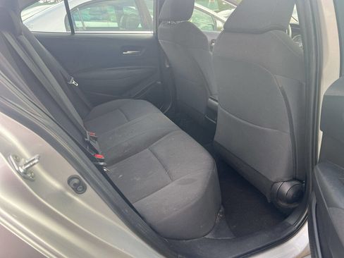 Used 2020 Toyota Corolla LE FWD image 20