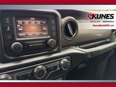 Used 2020 Jeep Wrangler Unlimited Sport S image 16