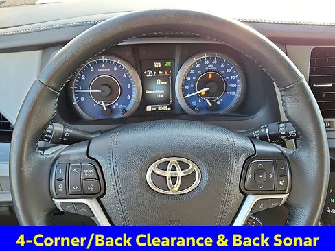 Used 2019 Toyota Sienna AWD image 20