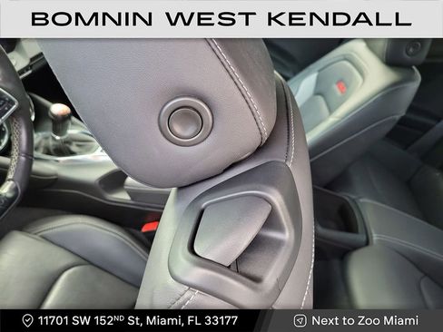 Used 2019 Chevrolet Camaro SS image 11