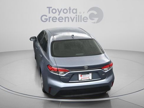 Used 2025 Toyota Corolla LE FWD image 10