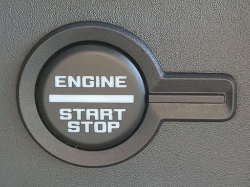 New 2025 Ford Bronco Outer Banks image 29