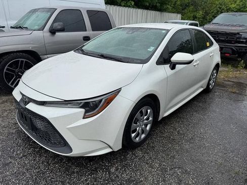 Used 2020 Toyota Corolla LE FWD image 9