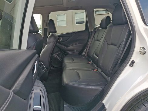Used 2019 Subaru Forester Touring w/ Popular Package #3 AWD/4WD image 10