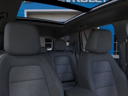 New 2027 Chevrolet Equinox LT w/ Safety and Technology Package FWD image 24