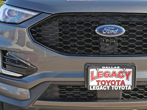 Used 2022 Ford Edge ST-Line w/ Class II Trailer Tow Package AWD/4WD image 11