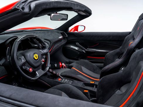 Used 2020 Ferrari 488 Pista Spider image 48