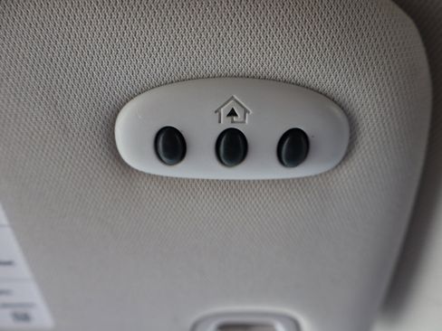 Used 2024 Ford Edge SEL w/ Sport Appearance Package image 26