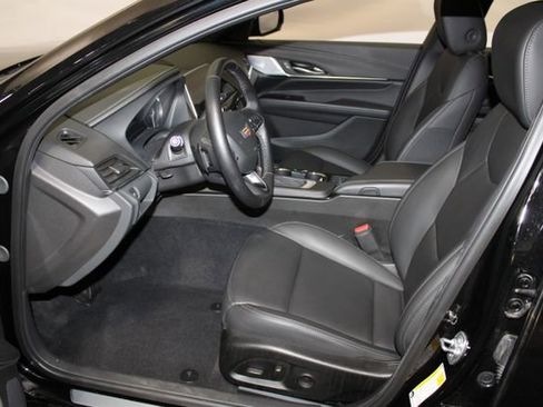 Certified 2025 Cadillac CT4 Luxury AWD/4WD image 8