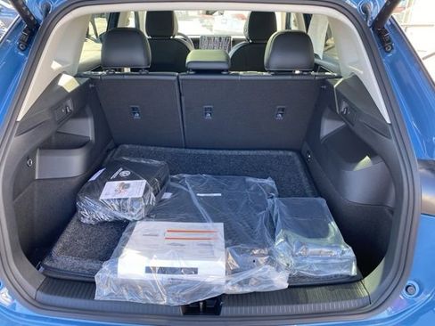 New 2025 Volkswagen Tiguan SE w/ Panoramic Sunroof Package image 60