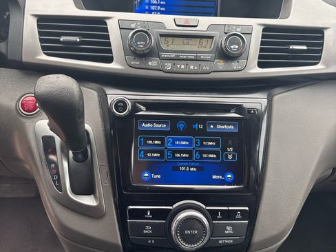 Used 2016 Honda Odyssey EX-L image 15