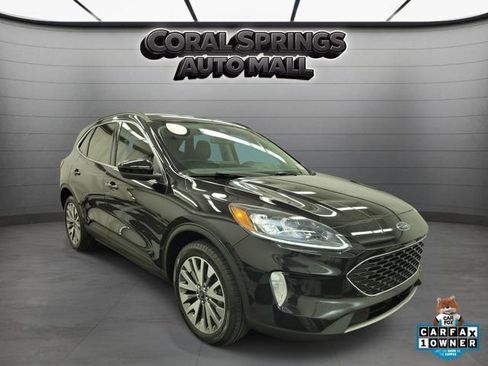 Used 2021 Ford Escape Titanium w/ Class II Trailer Tow Package AWD/4WD image 1