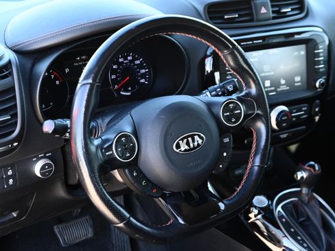 Used 2018 Kia Soul ! w/ Tech Package image 9